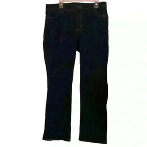 Old Navy Ladies Stretch Jeans Mid Rise Boot Cut  Size 16.  Like New